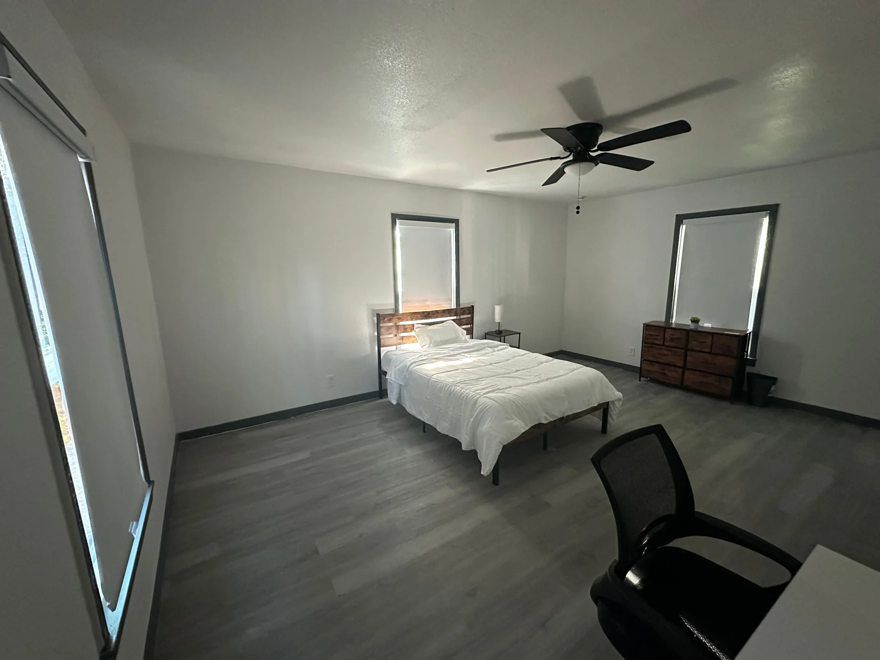 Bedroom with workspace