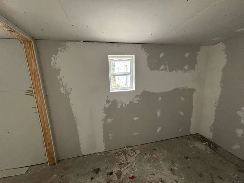 Guesthouse wall preparation